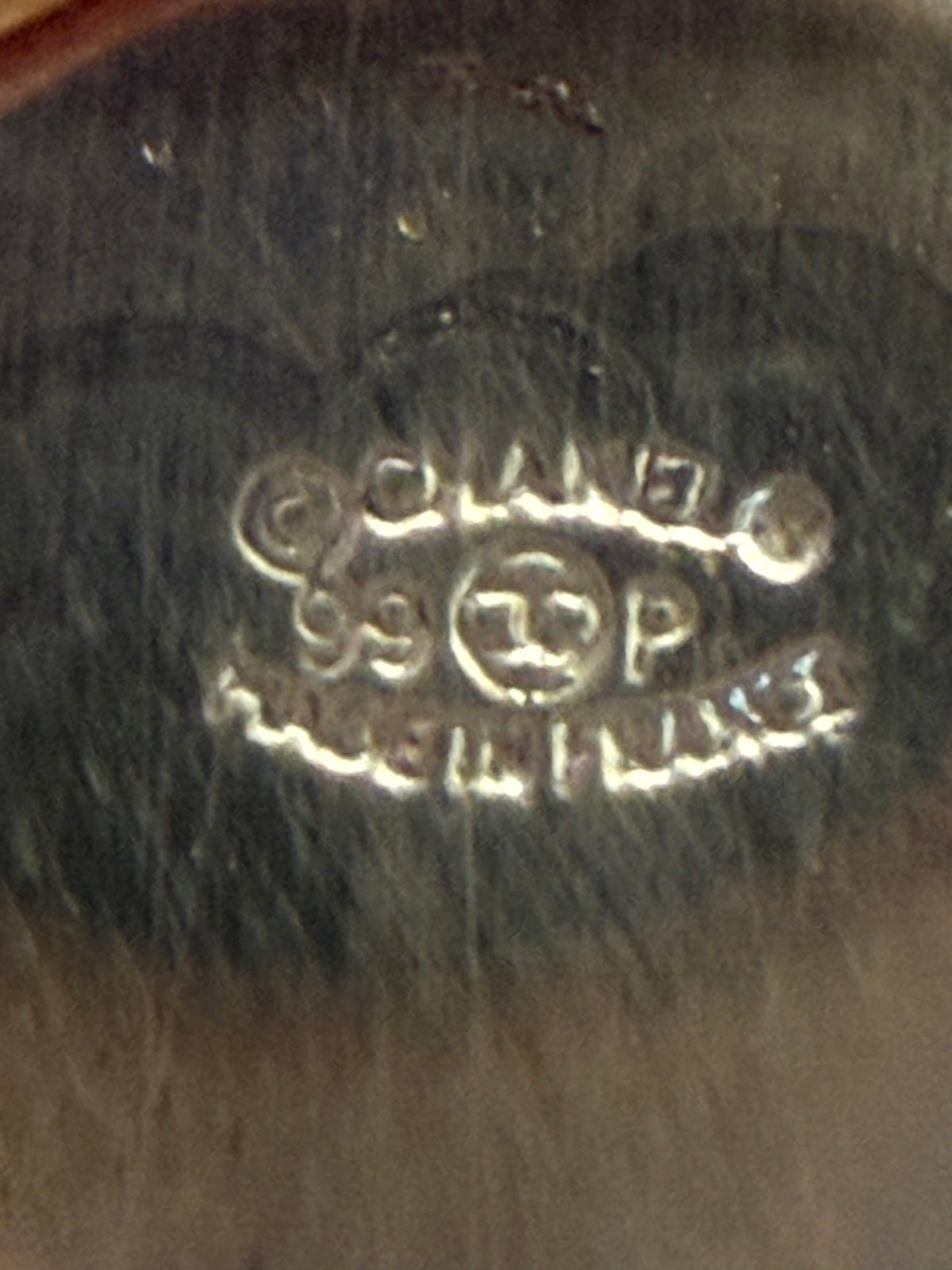Chanel 99A Clear gripoix and gold wheat Clips