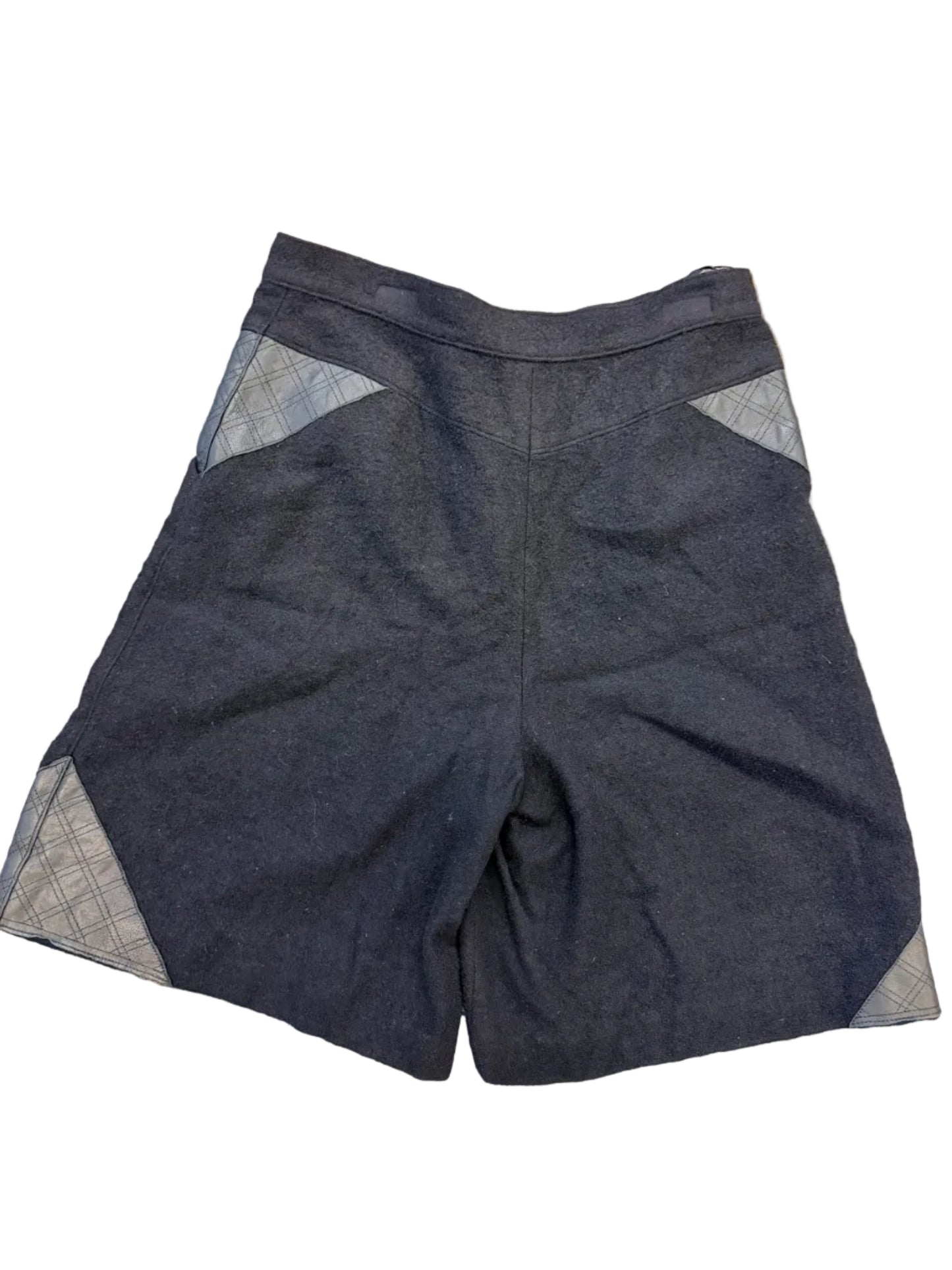 Chanel Black Tweed and Leather Shorts FR 42