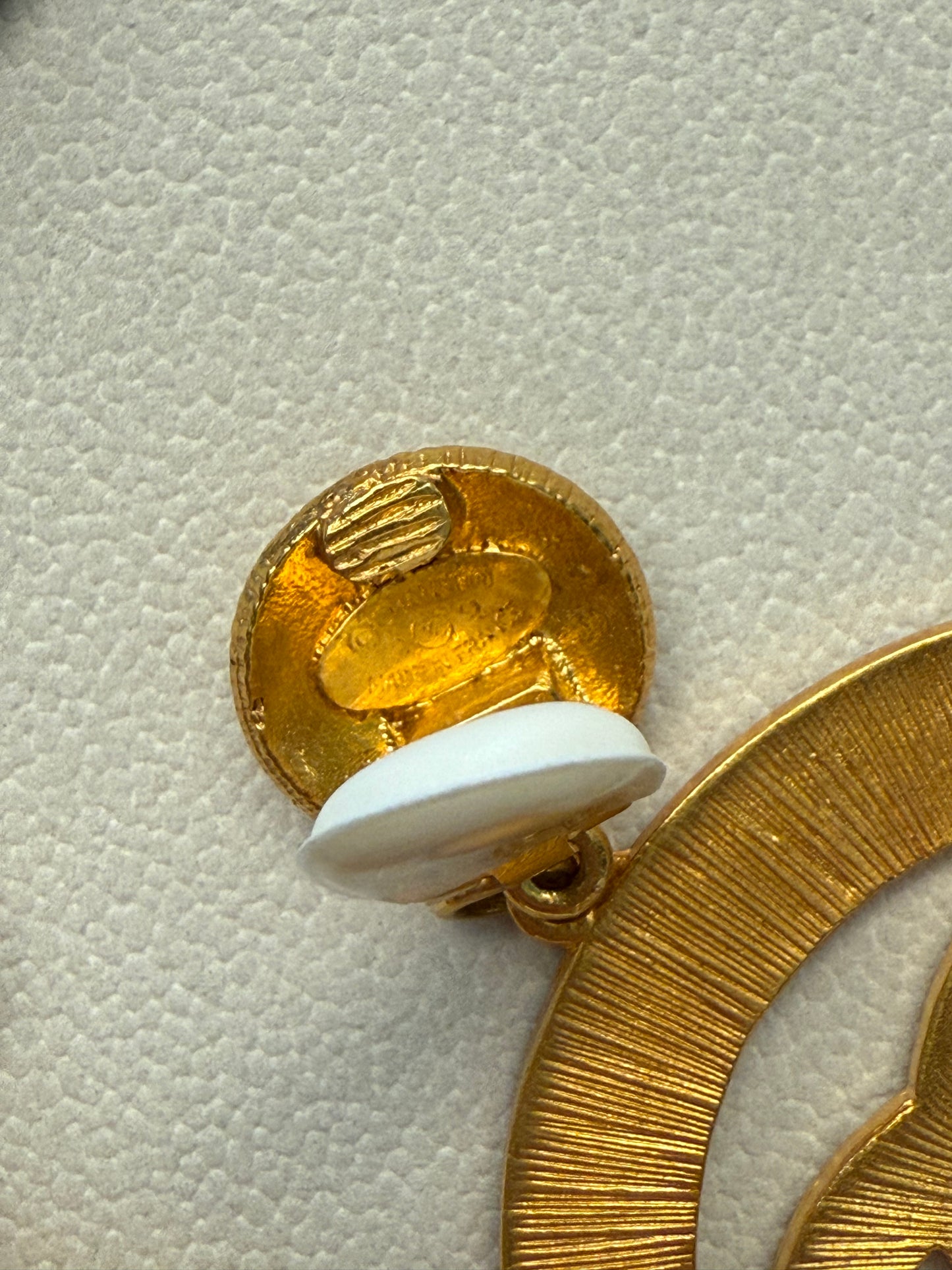 Chanel Vintage Collection 29 Sunburst Jumbo Clip On Earrings