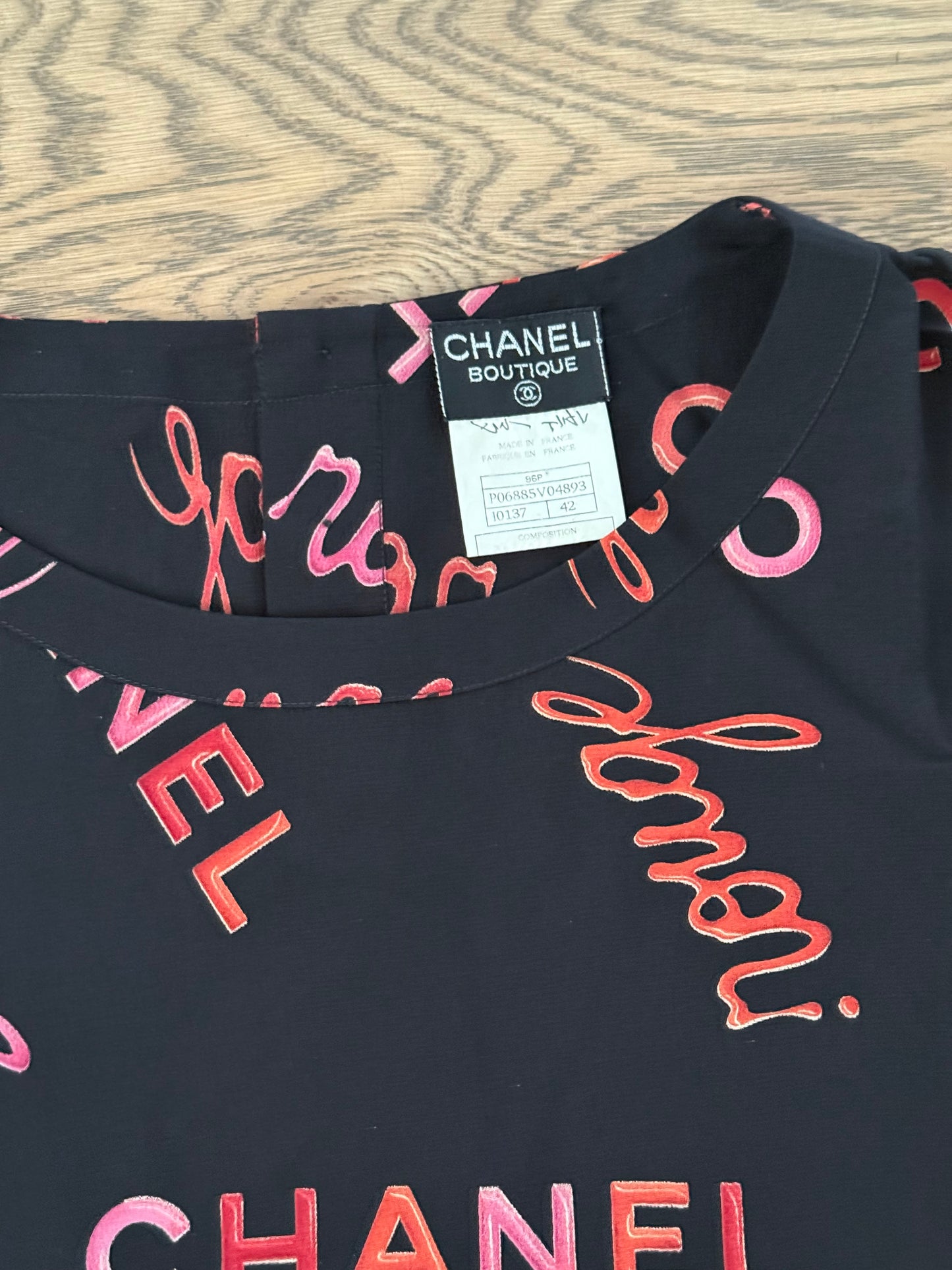 CHANEL Pre-owned 1996 Logo Print Silk T-shirt In Black Fr 42
