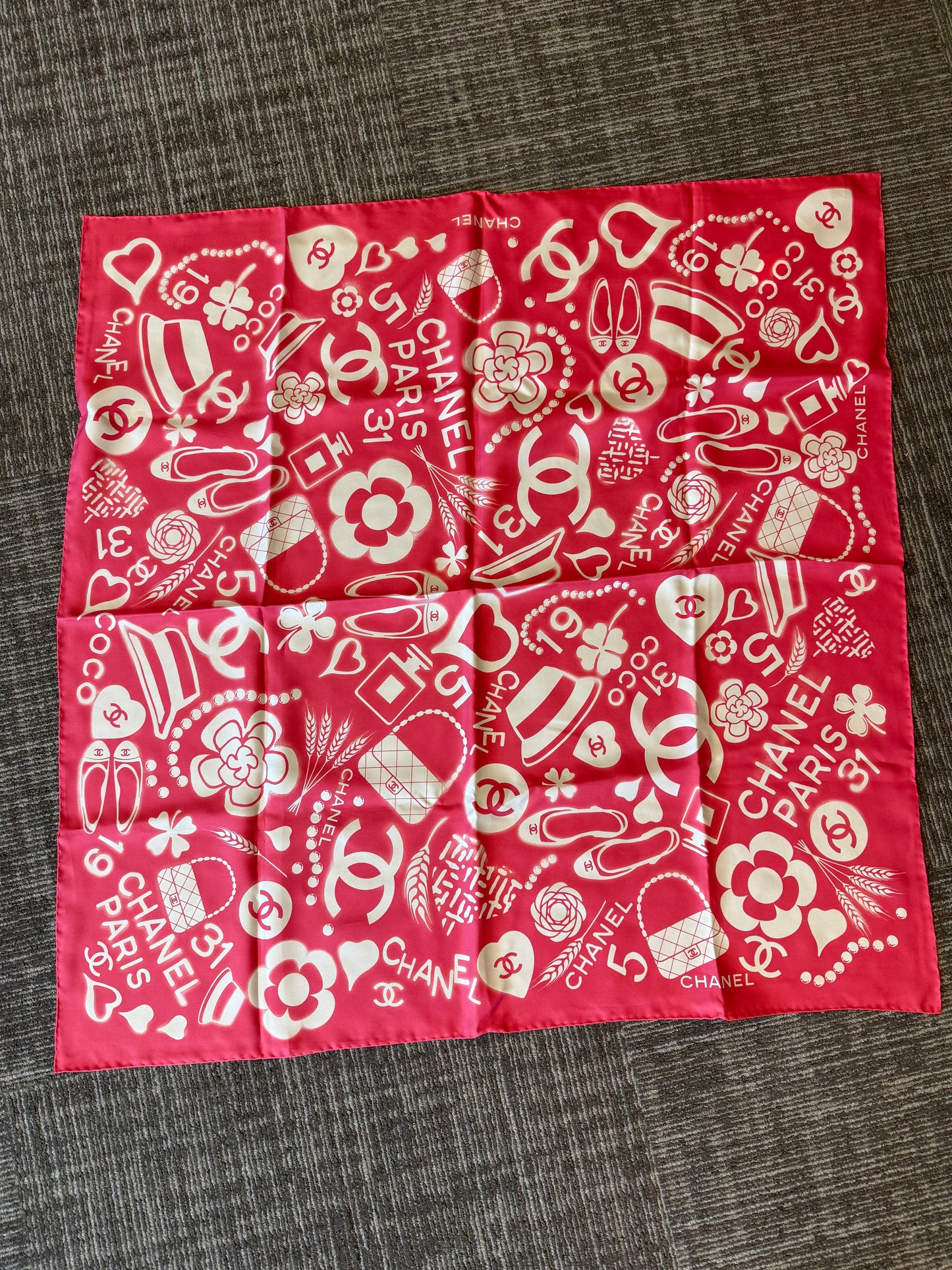 CHANEL LOGO CC CAMELIA SQUARE 90 PINK SILK SCARF 2019