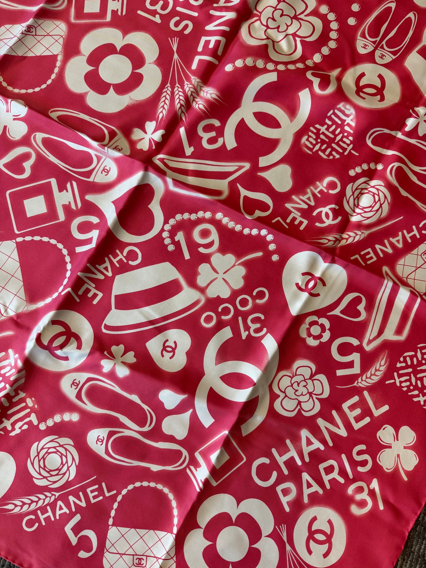 CHANEL LOGO CC CAMELIA SQUARE 90 PINK SILK SCARF 2019