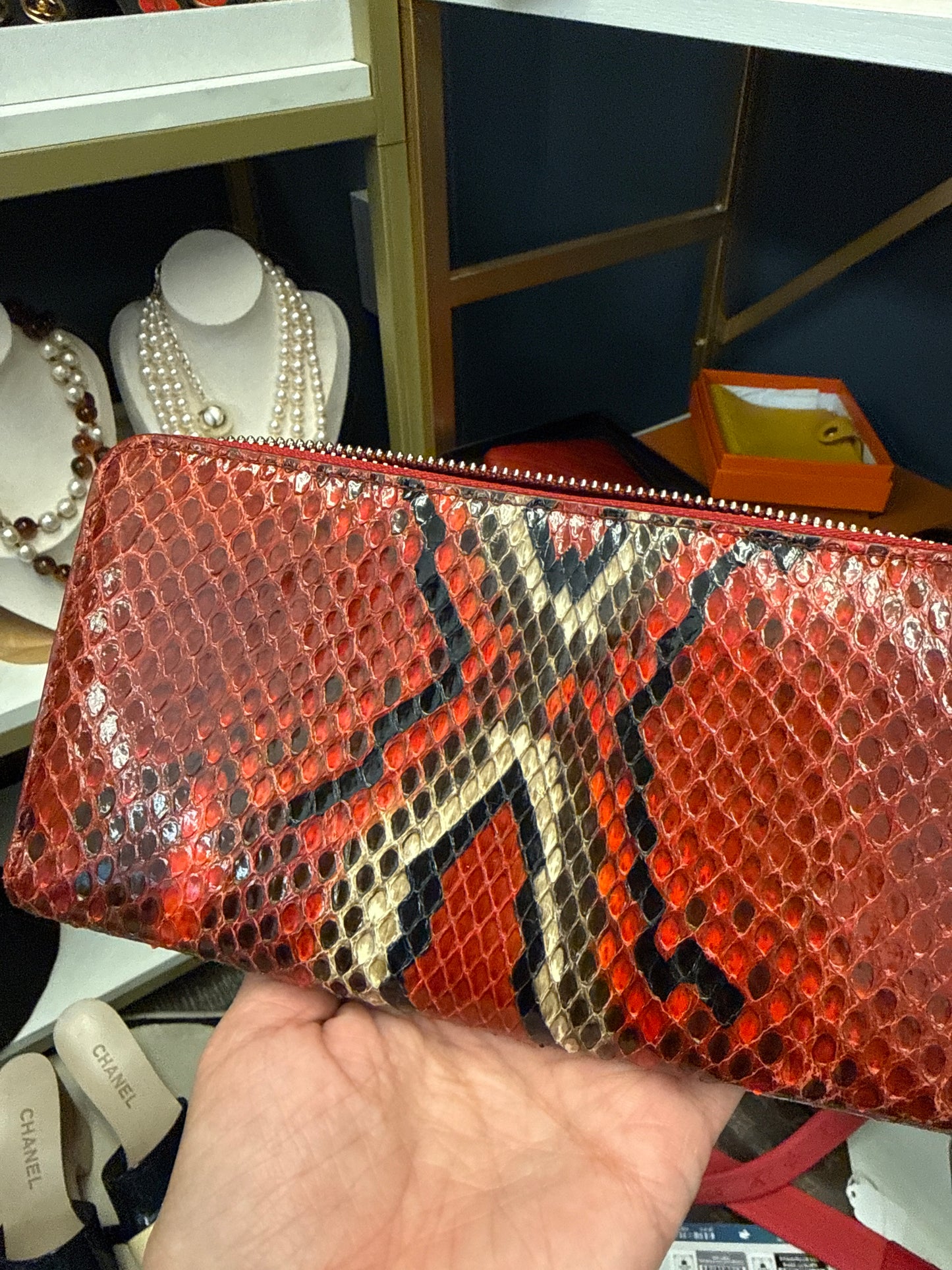 LV Python Wallet