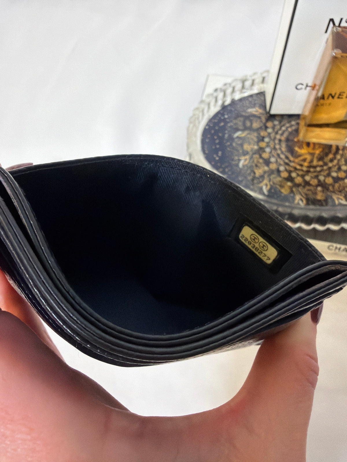 Chanel Caviar card holder