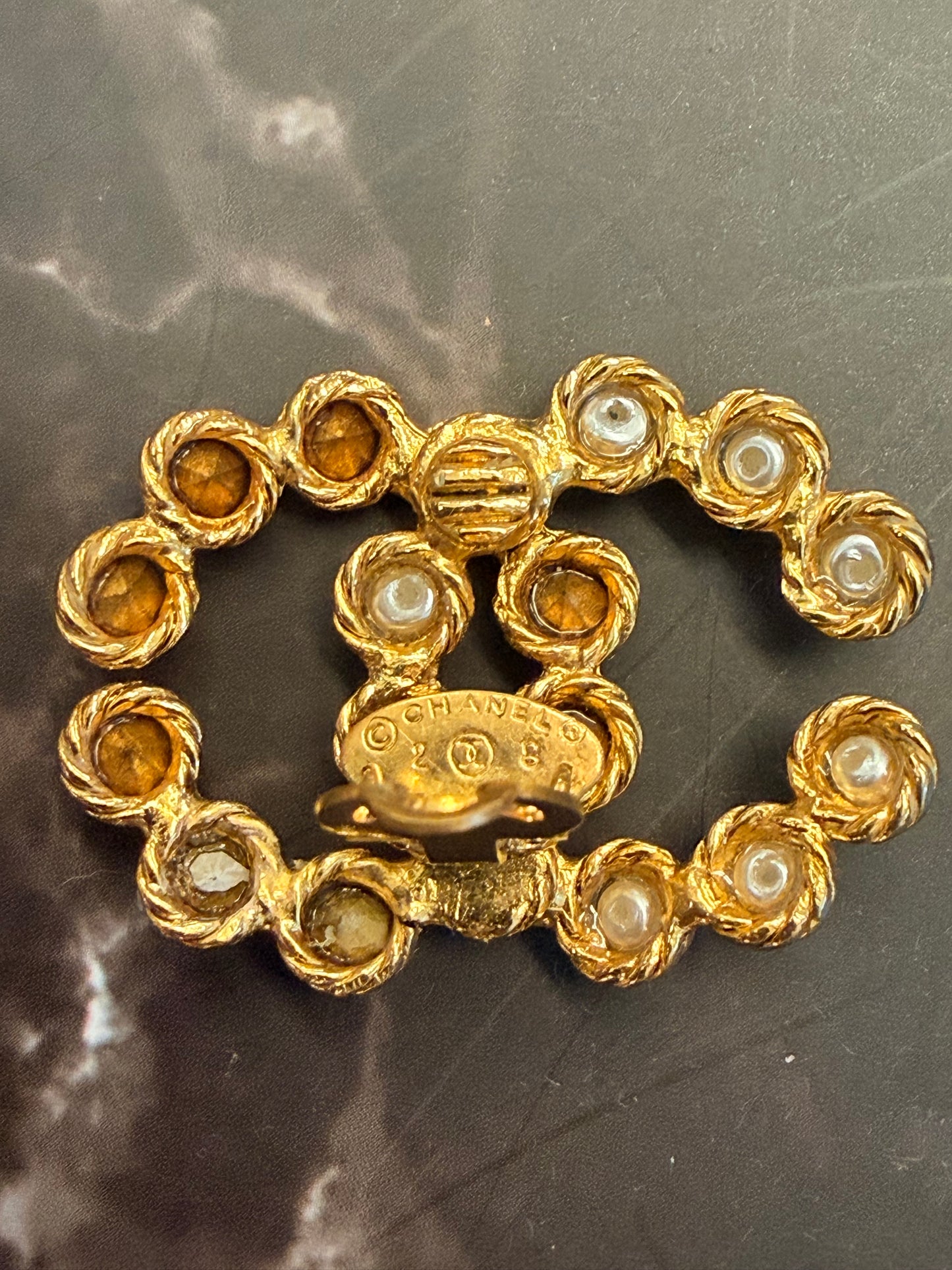 Rare Chanel Pearl and Strass Vintage oversized CC clips.