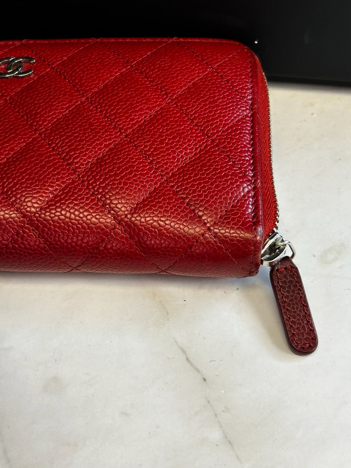 Chanel Red Caviar Zippy Wallet full set
