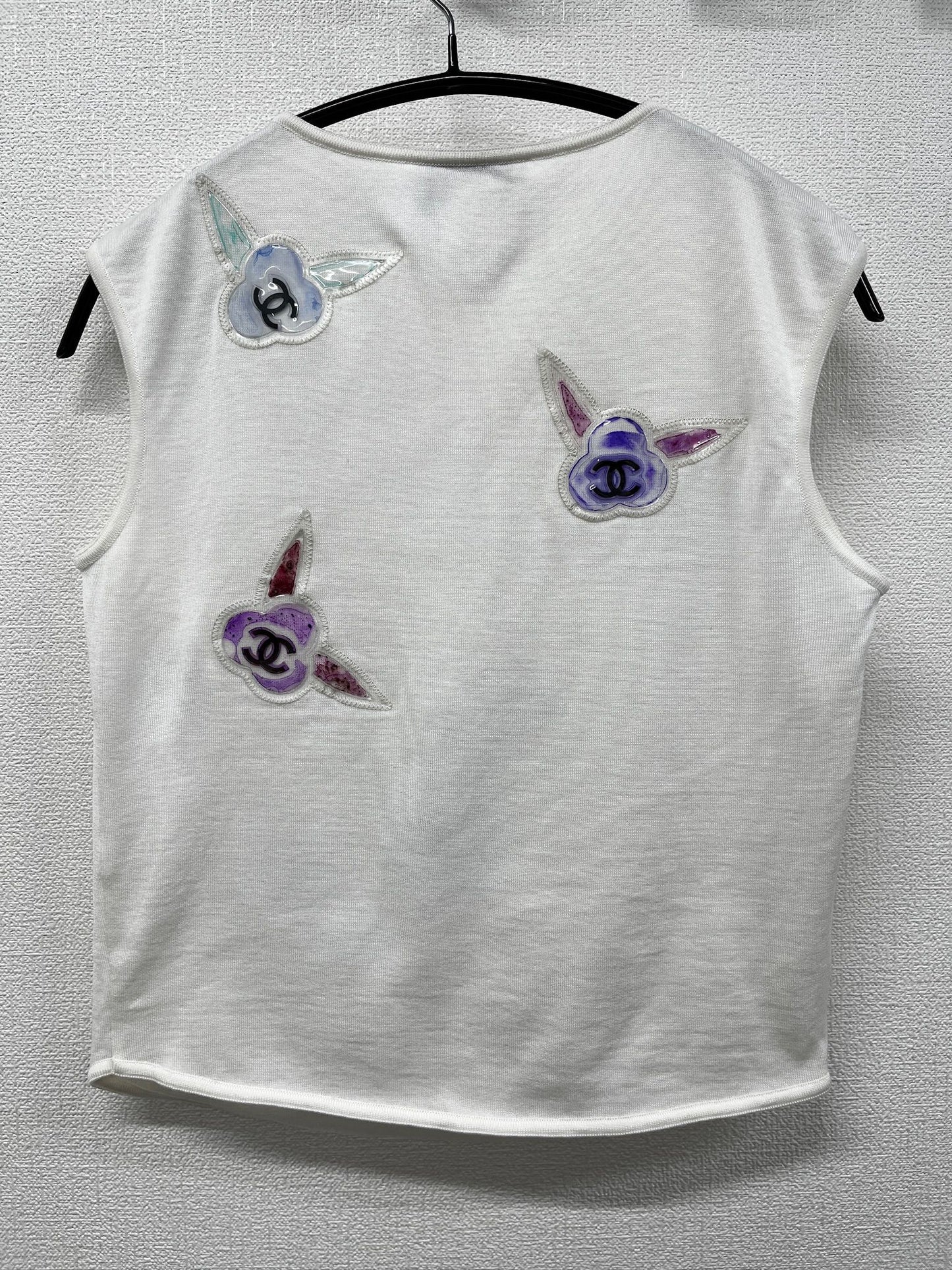 Chanel White CC logo tank top 00S Fr 38