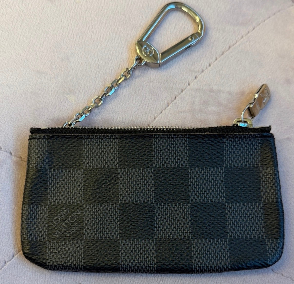Louis Vuitton Black and Gray Damier Key Cles Pouch