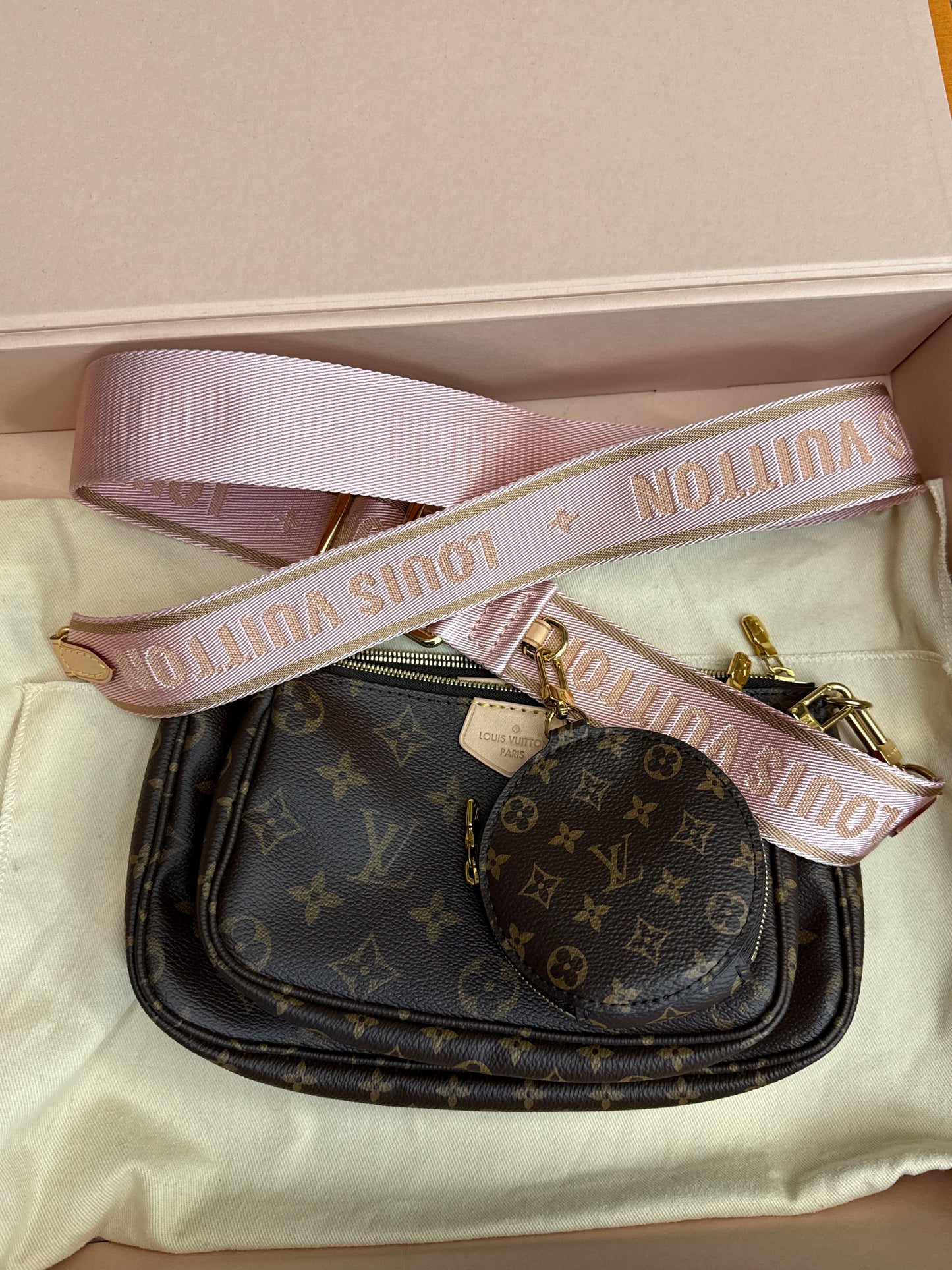 Louis Vuitton Tri-Pouch
