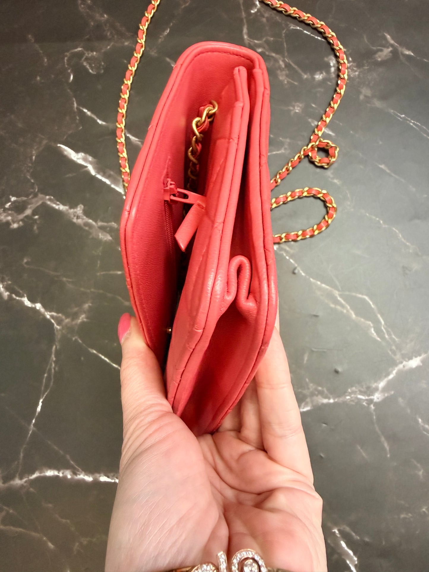 CHANEL Pre-Owned Pink 2019 Icons WOC wallet-on-chain bag