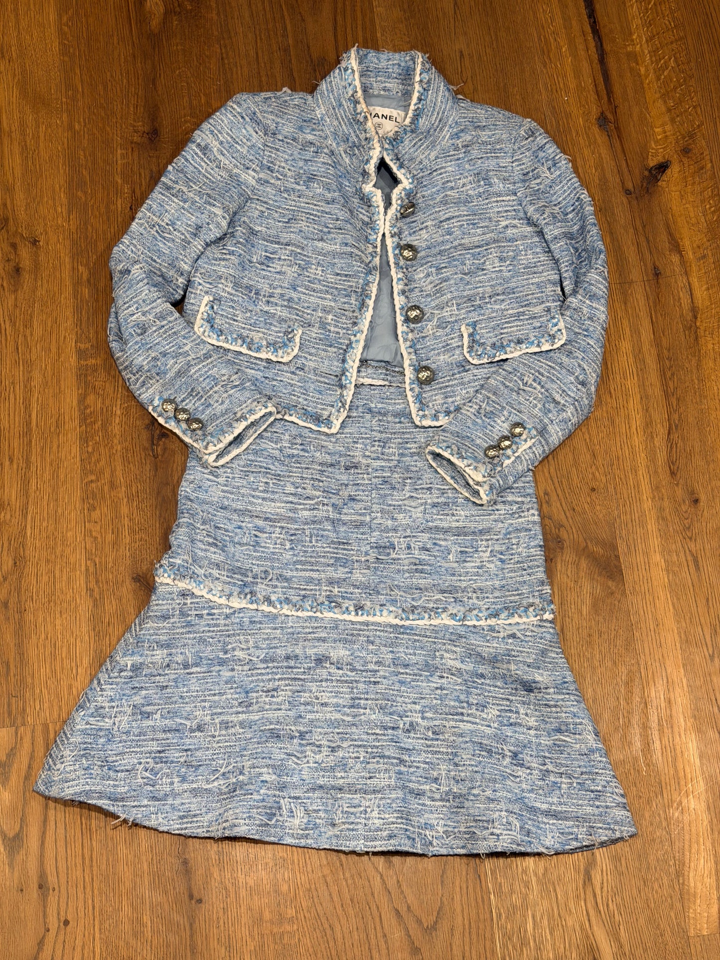 Chanel Blue 2015 LESAGE EYELASH cropped Tweed Jacket fr 34