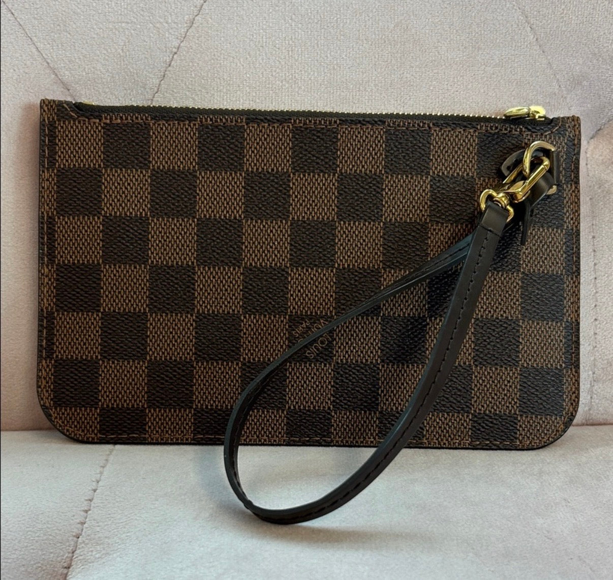 Louis Vuitton LV PM Neverfull Pouchette