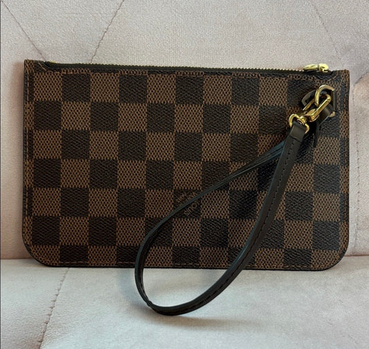 Louis Vuitton LV PM Neverfull Pouchette