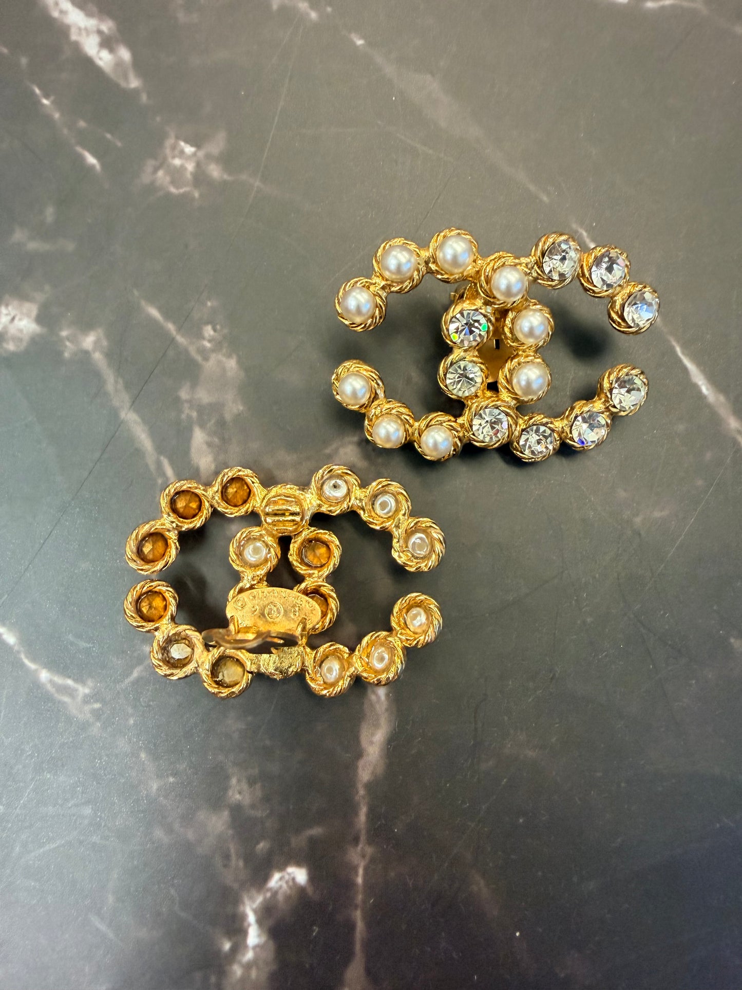 Rare Chanel Pearl and Strass Vintage oversized CC clips.