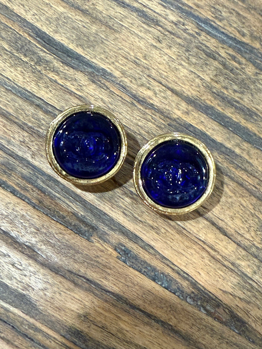 Chanel Vintage Blue Gripoix CC Button Motif Clip-on Earring