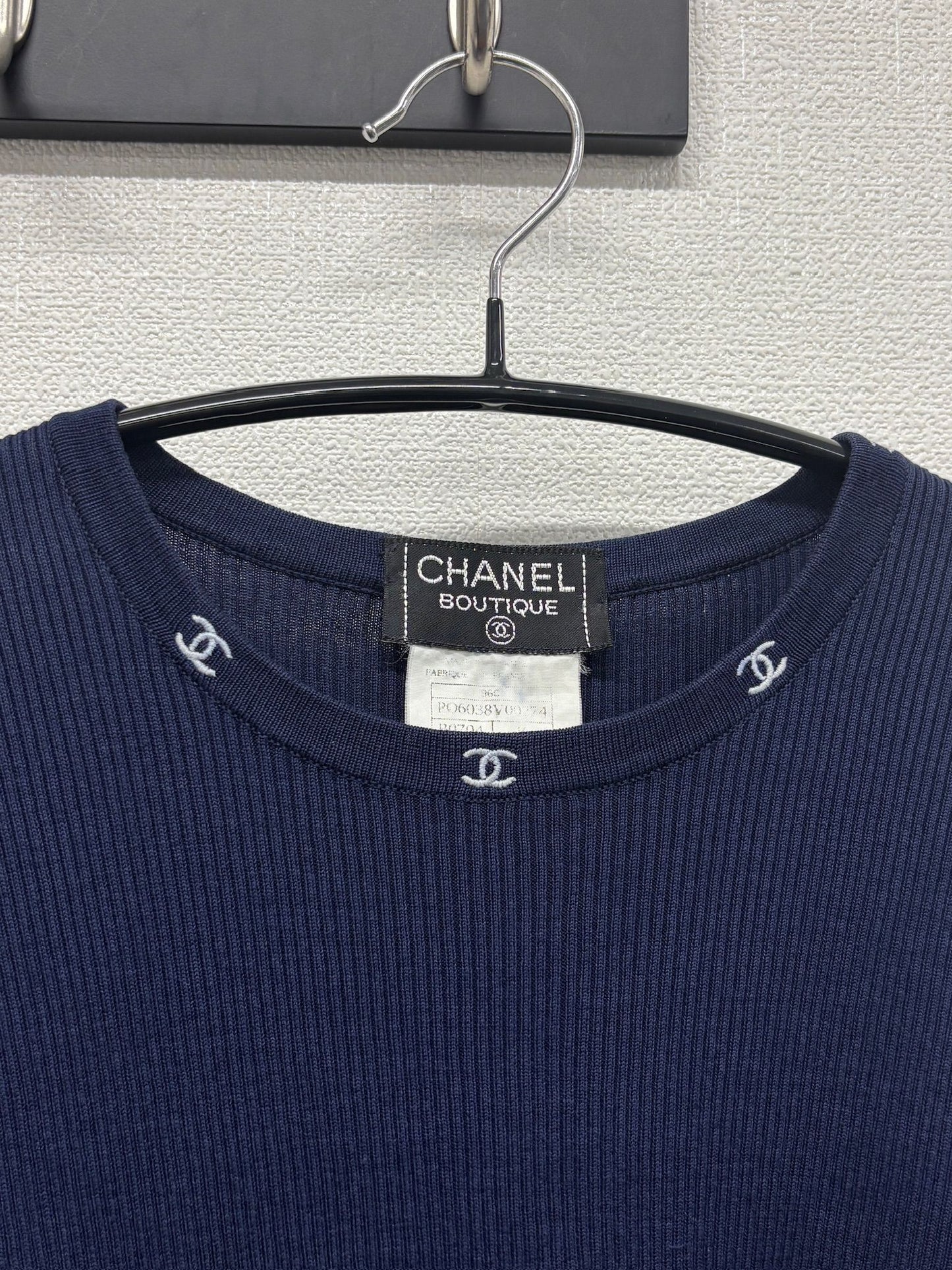 Chanel Navy CC logo on Trim Tshirt from 96C FR 46