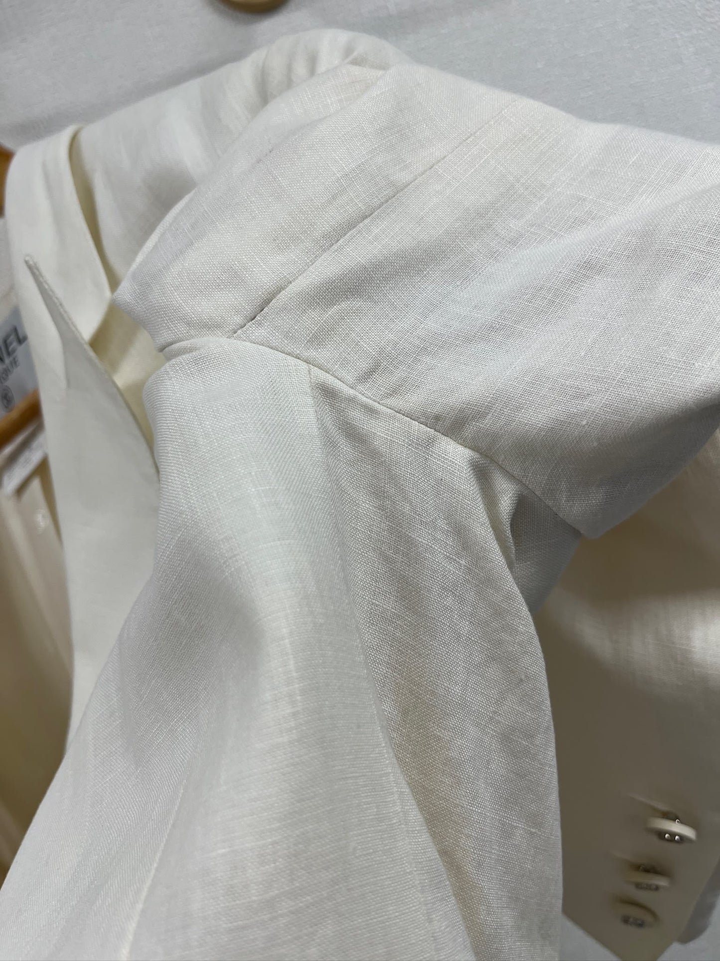 Chanel white linen blazer fr 36