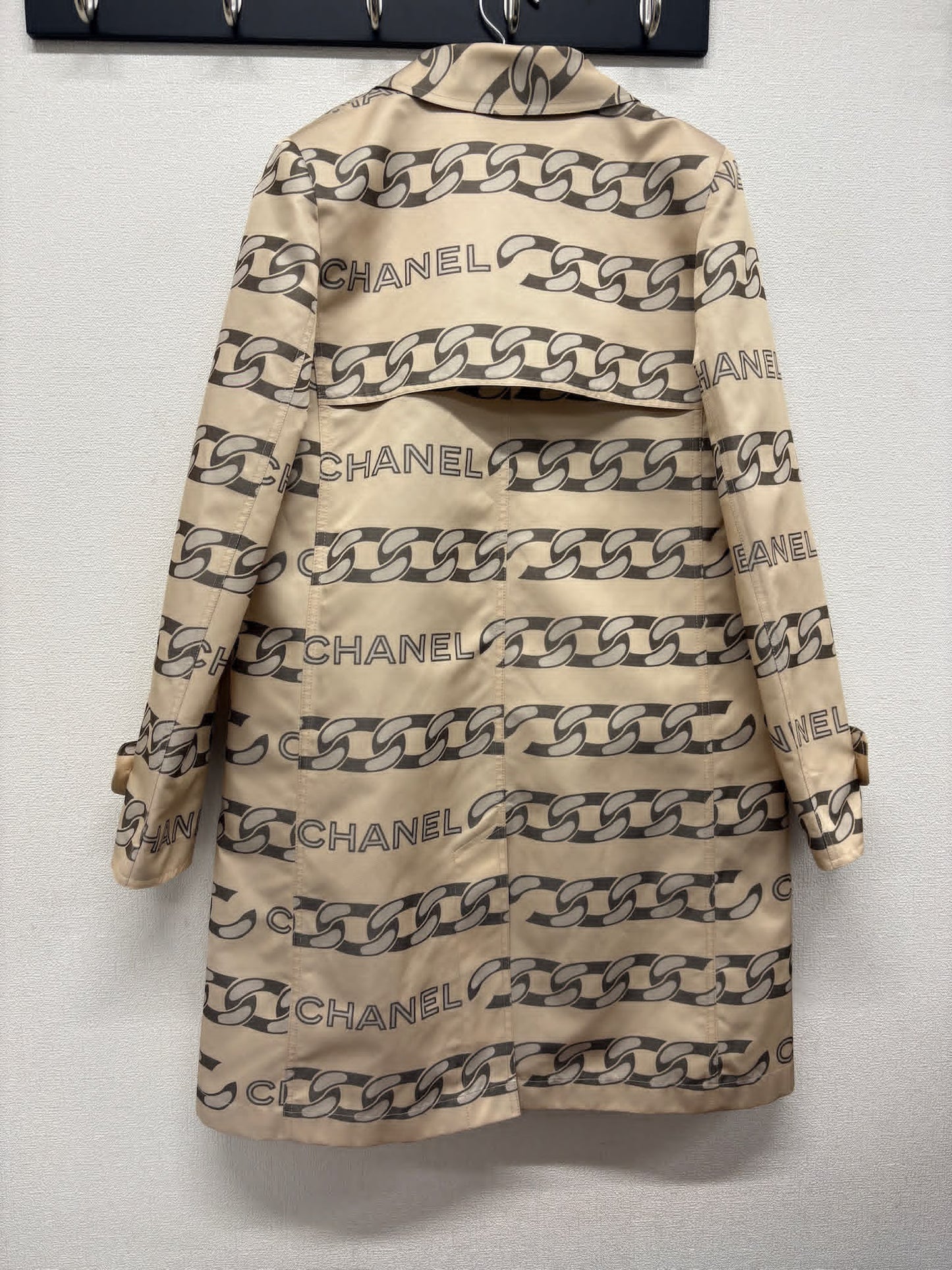 Chanel beige logo trench jacket fr 38