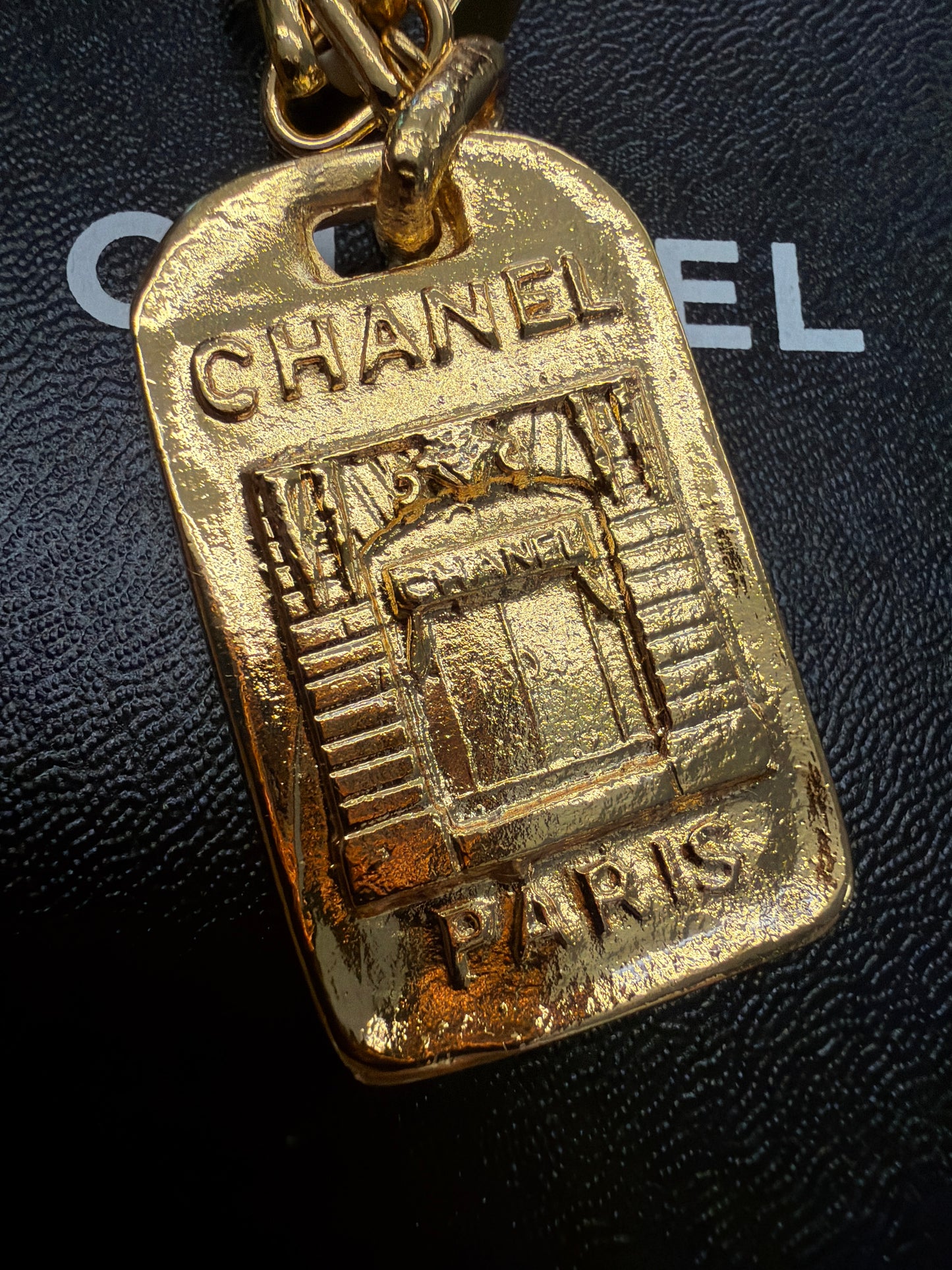 Chanel 31 Rue Cambon Key chain