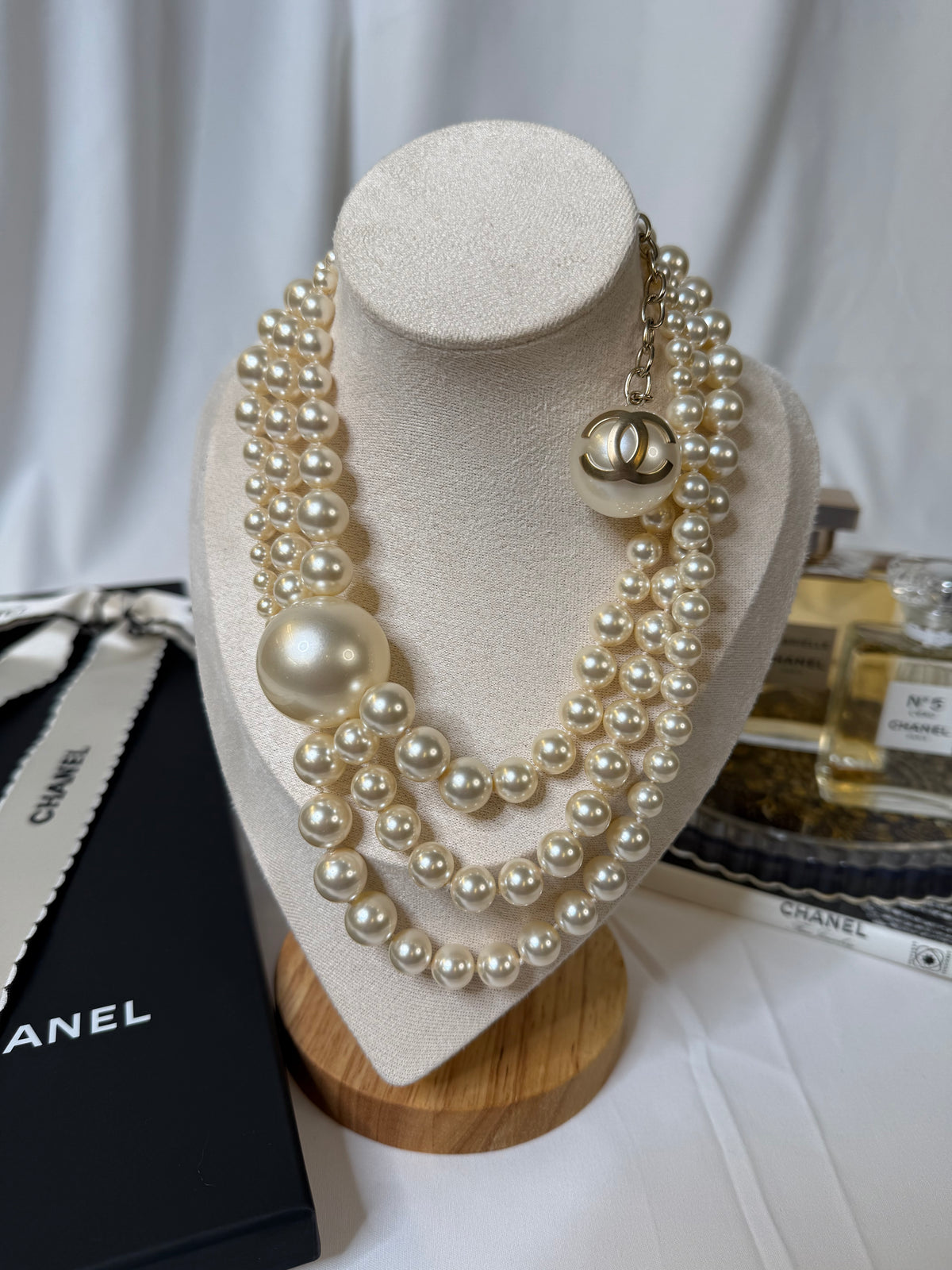CHANEL 2014S Multistrand CC Faux Pearl Choker Necklace