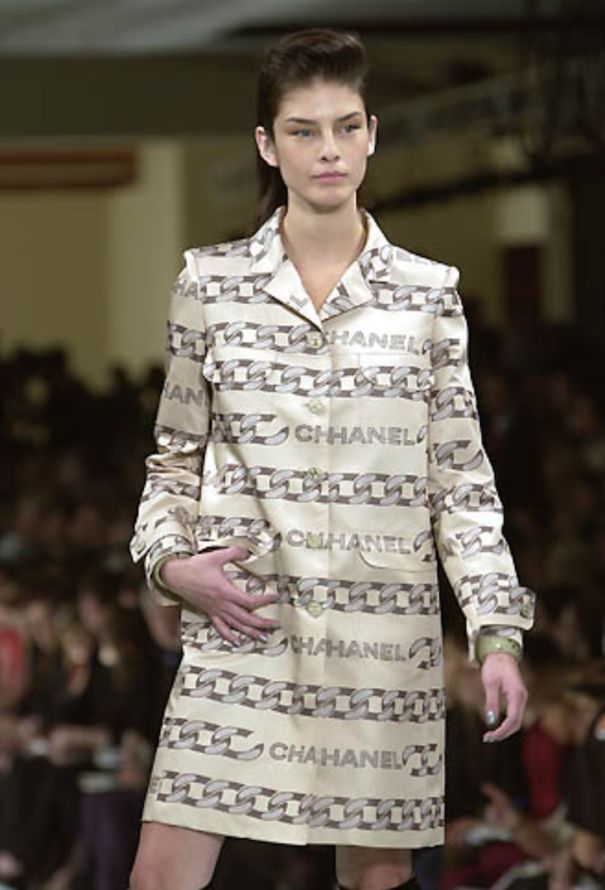 Chanel beige logo trench jacket fr 38