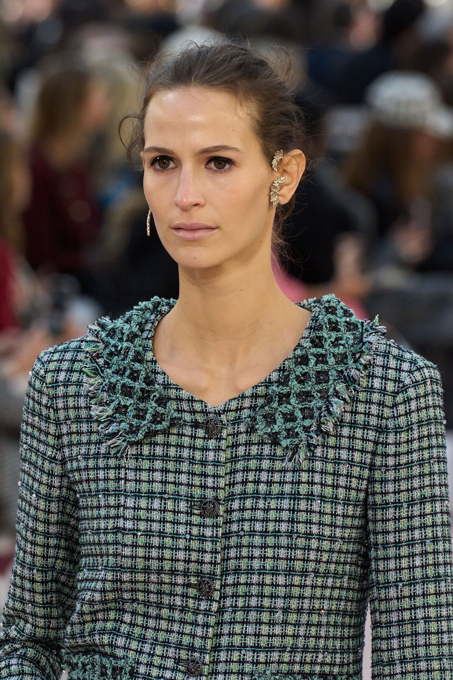 CHANEL 25S RUNWAY FEATHER EAR CUFF