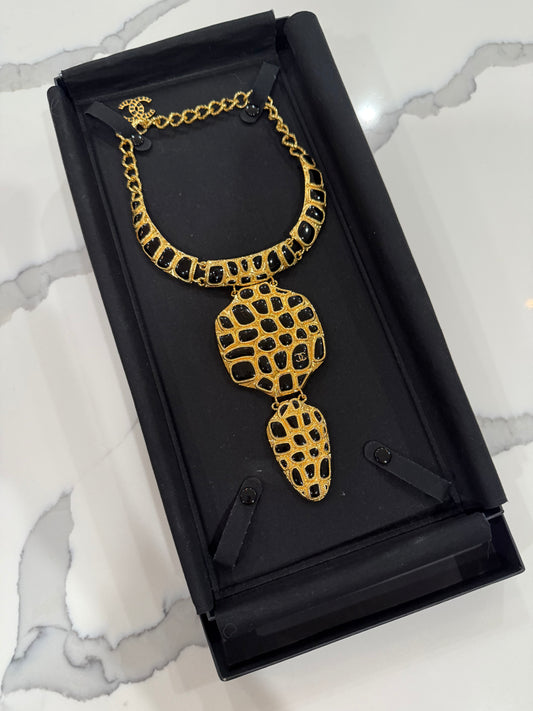 Chanel Egypt Pre-Fall 2019 Serpent Necklace with box