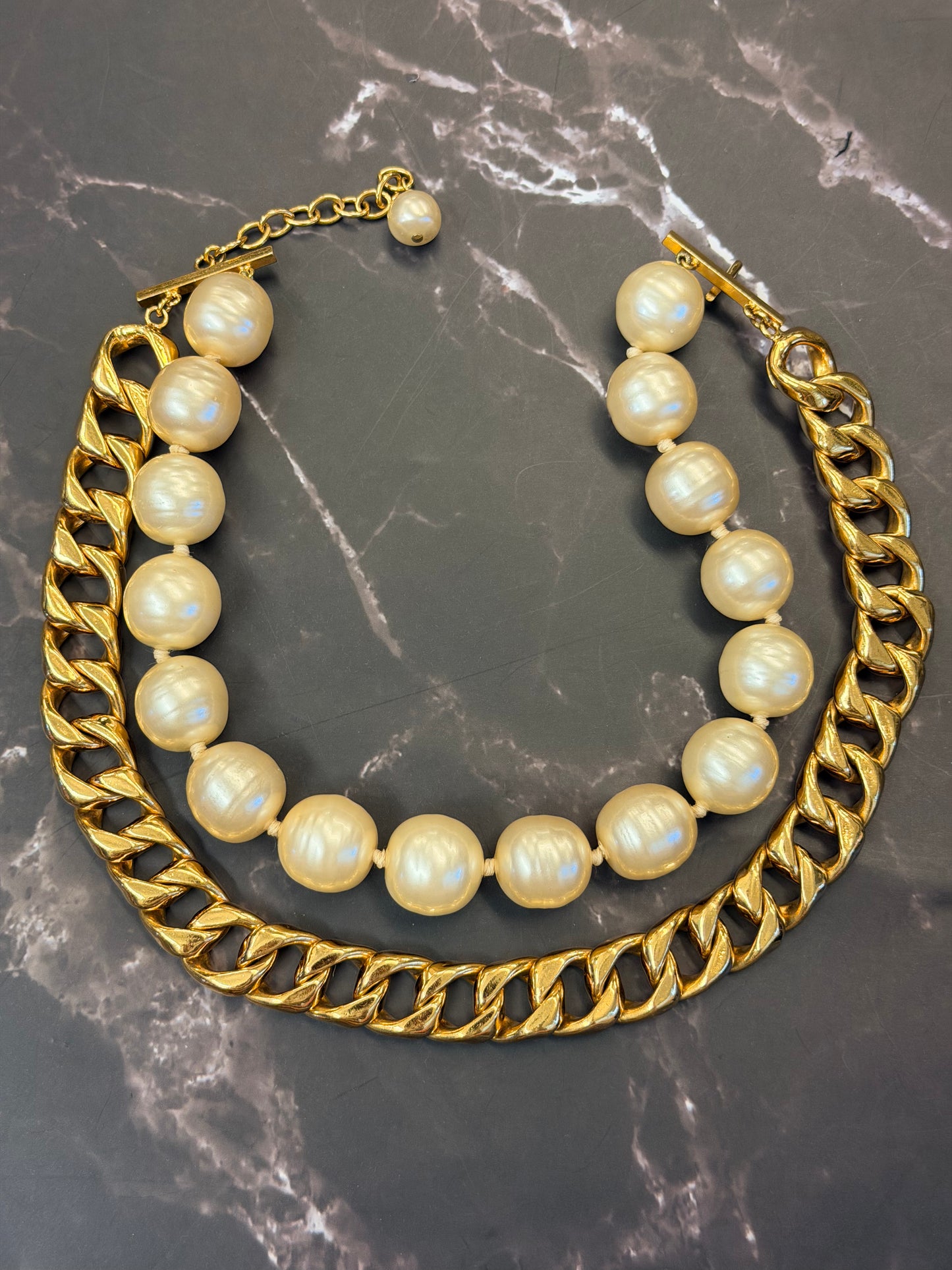 CHANEL Oversized Vintage Faux Pearl Curb Chain Necklace