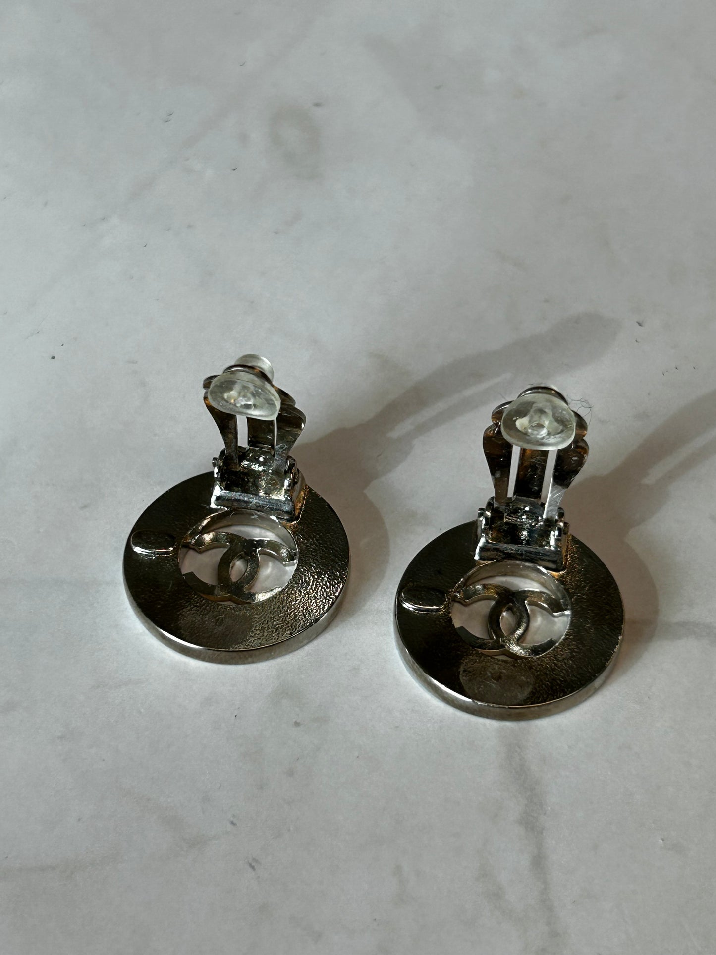 Chanel Silver Clip on earrings 98P