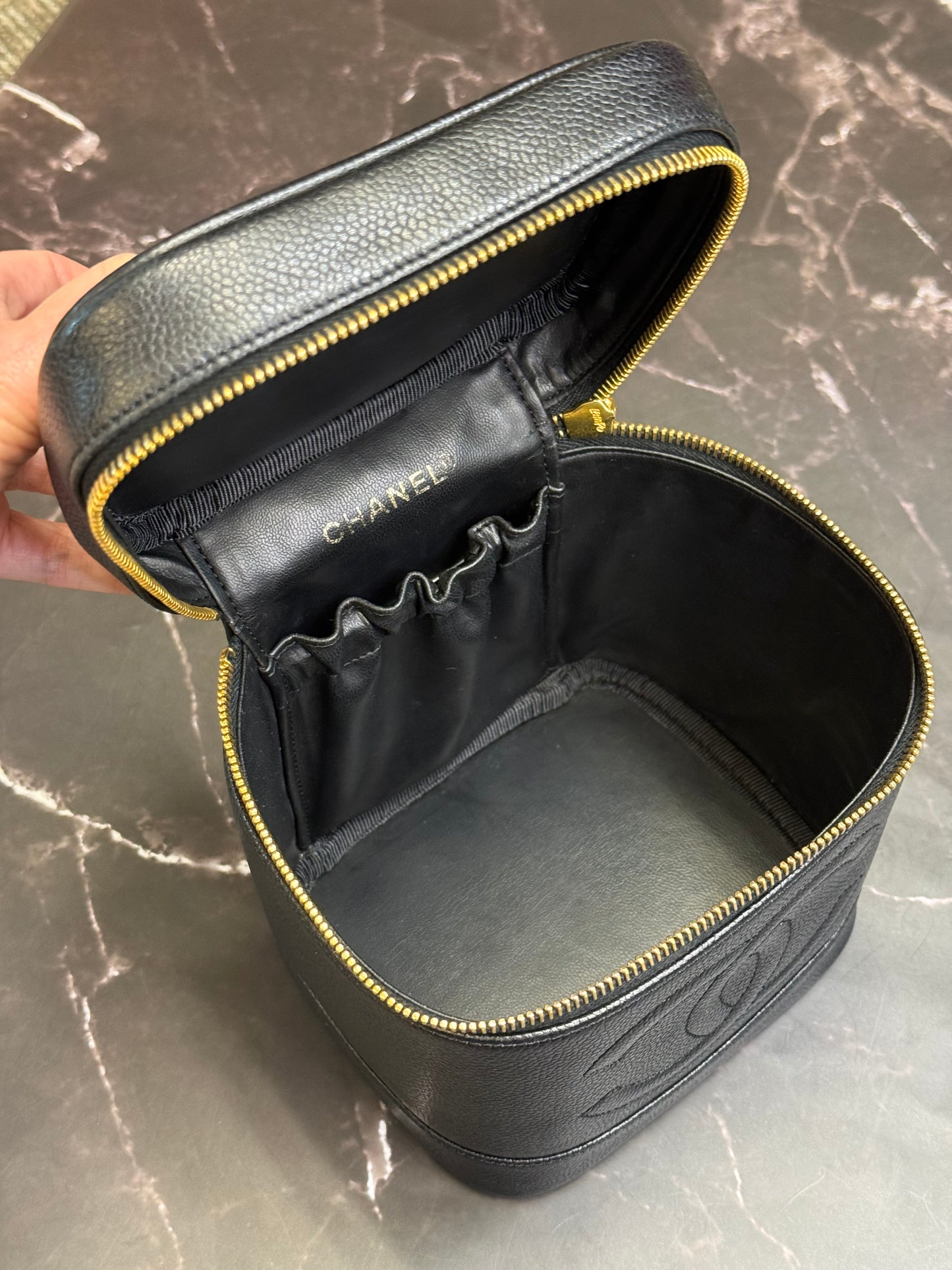 CHANEL Caviar Skin Leather Black Cosmetic Case Vanity Bag Handbag Series 4