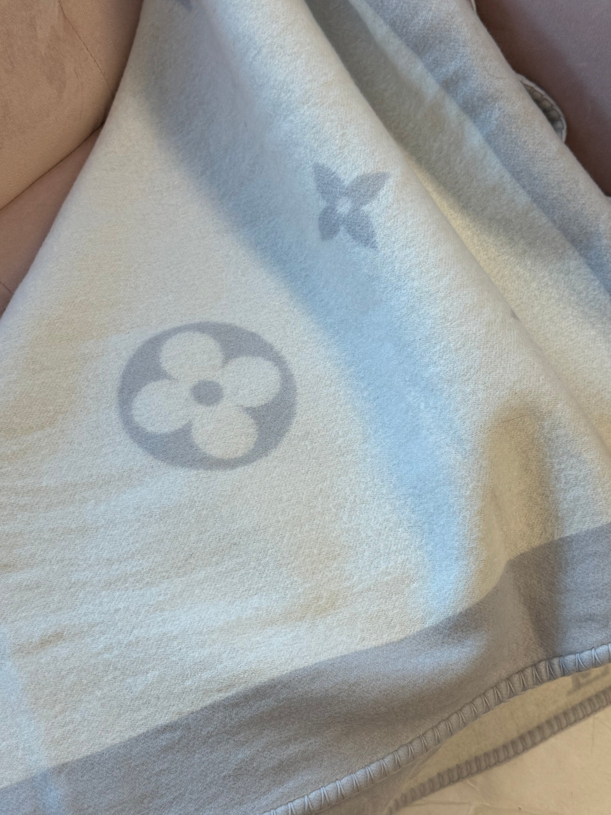 Louis Vuitton 100% Cashmere Small Blanket