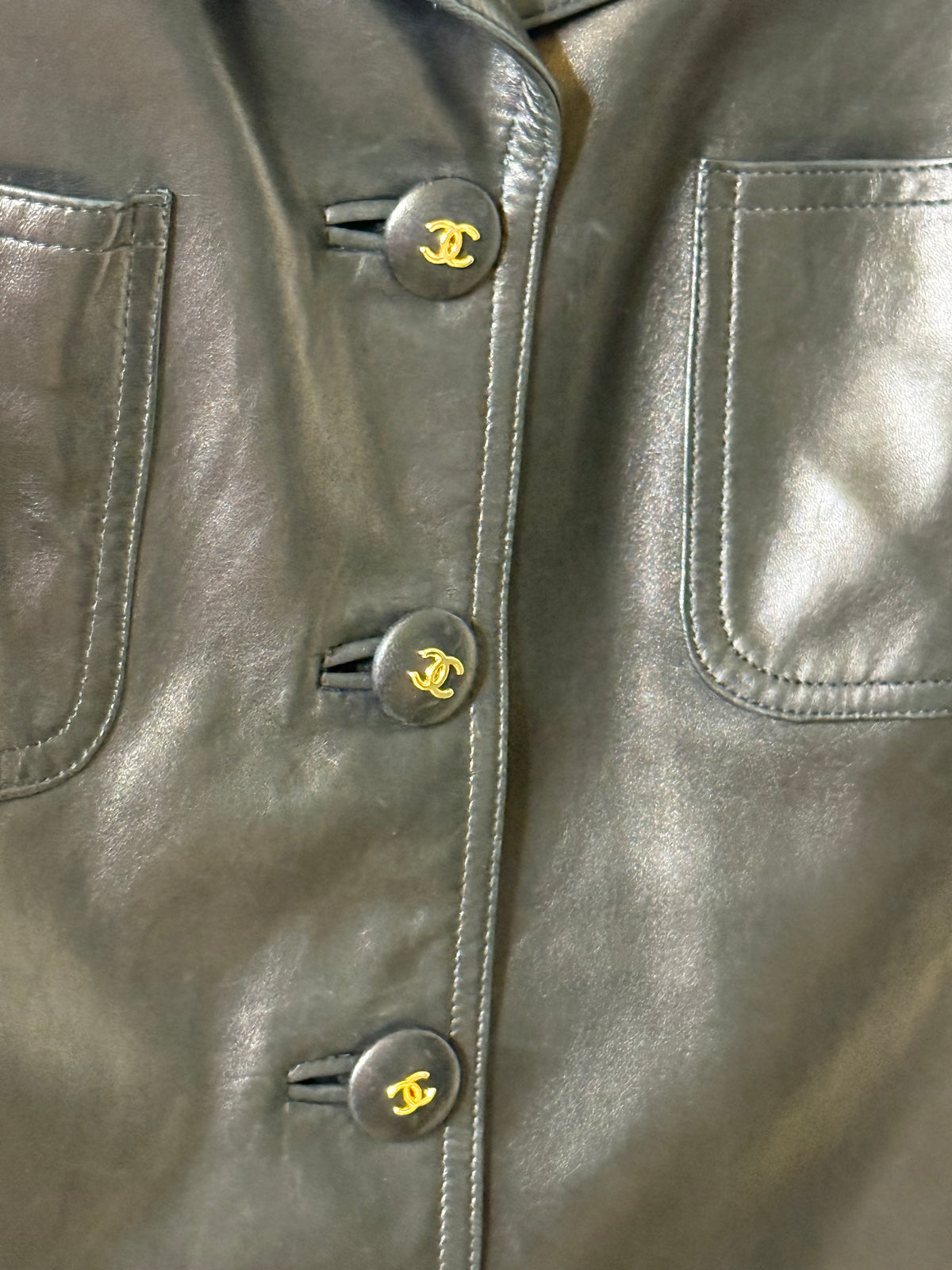 Chanel Leather 97C Fr 42 Short Sleeve Jacket