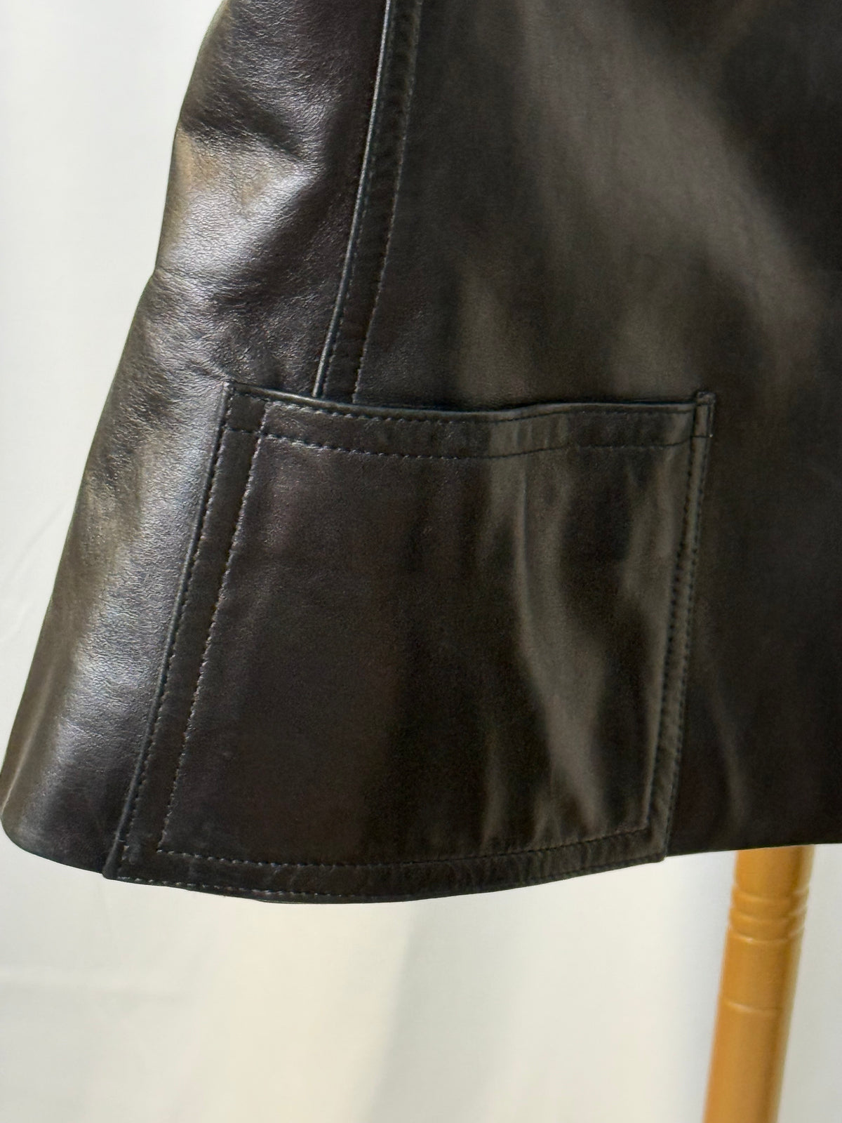 Chanel Leather 97C Fr 42 Short Sleeve Jacket