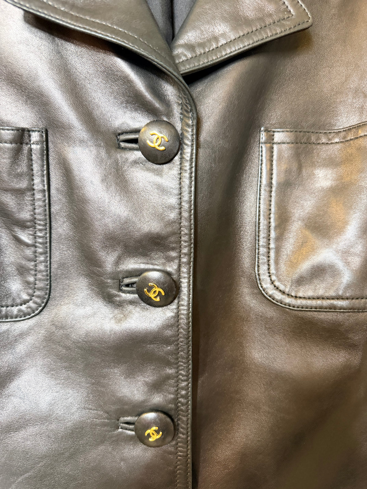 Chanel Leather 97C Fr 42 Short Sleeve Jacket
