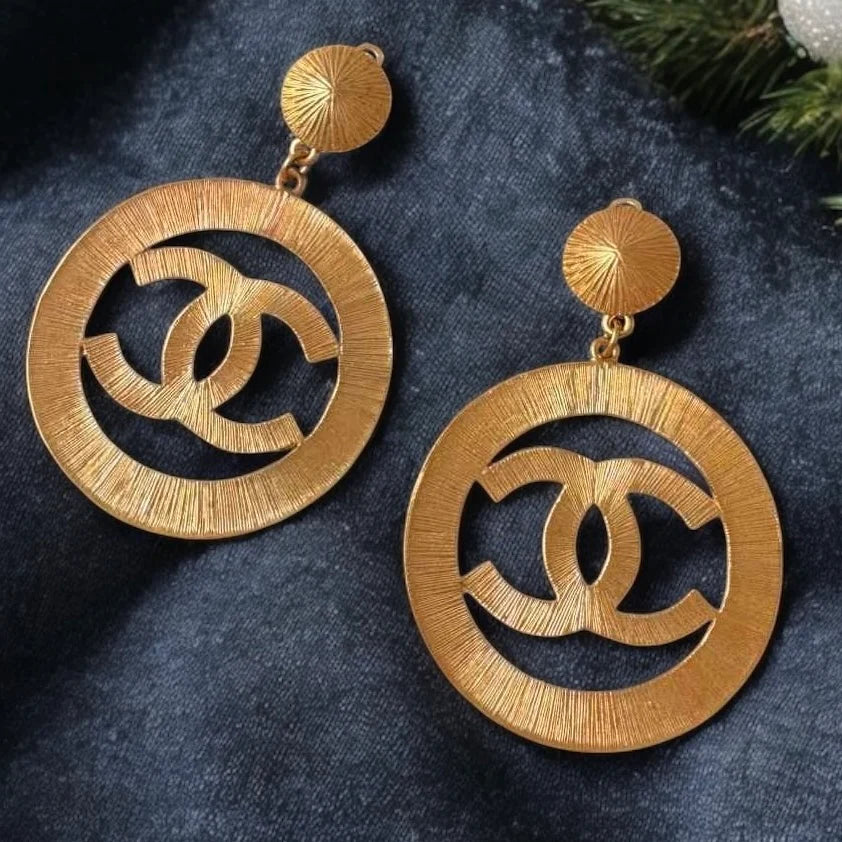 Chanel Vintage Collection 29 Sunburst Jumbo Clip On Earrings