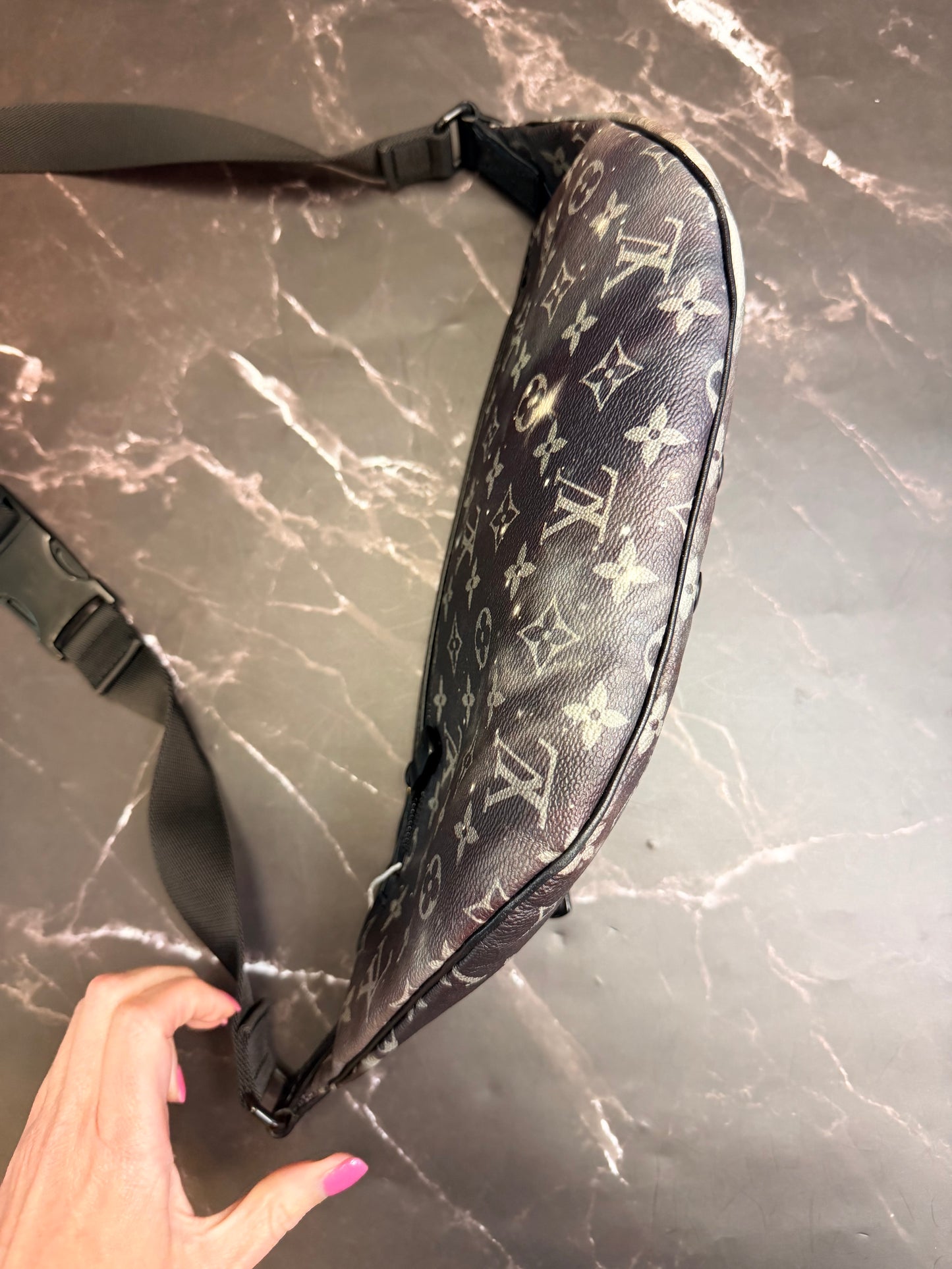 Pre-Owned Louis Vuitton Pre-Owned pre-owned monogram Galaxy Discovery belt bag