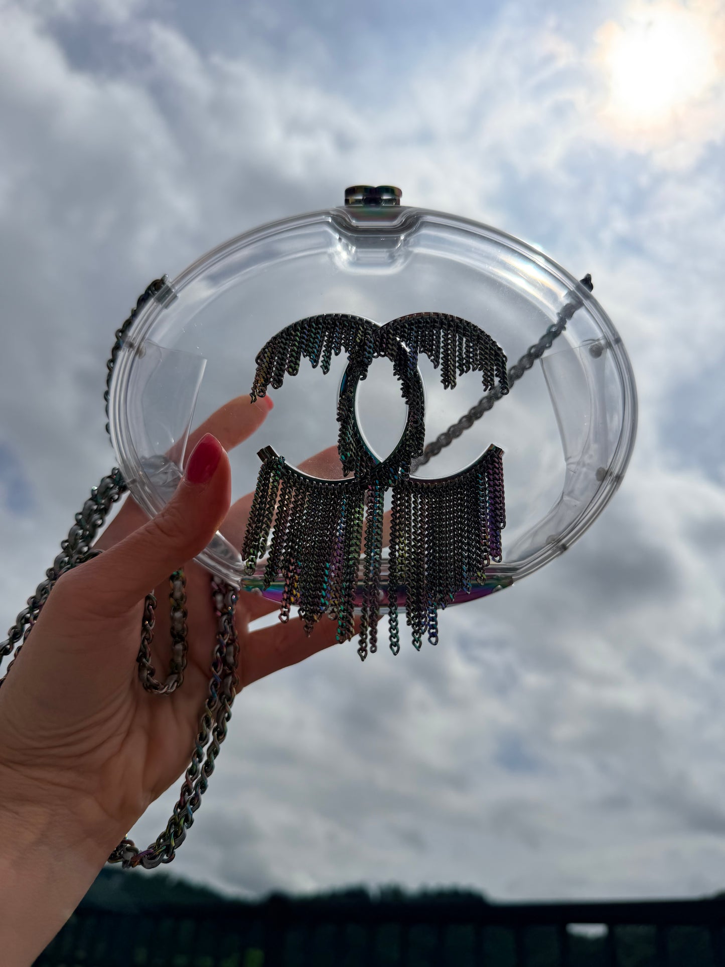 Chanel 2018 Cc Detailed Chain Embellished Acrylic Shoulder Bag Minaudiere