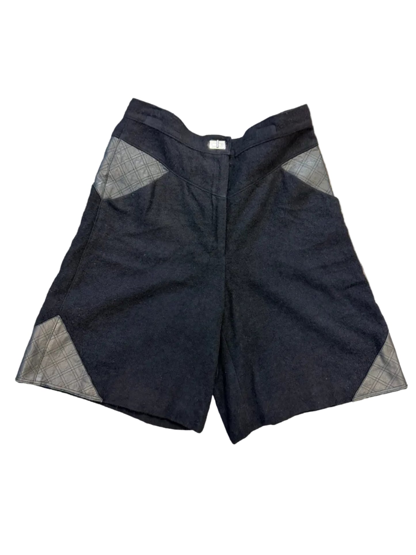 Chanel Black Tweed and Leather Shorts FR 42