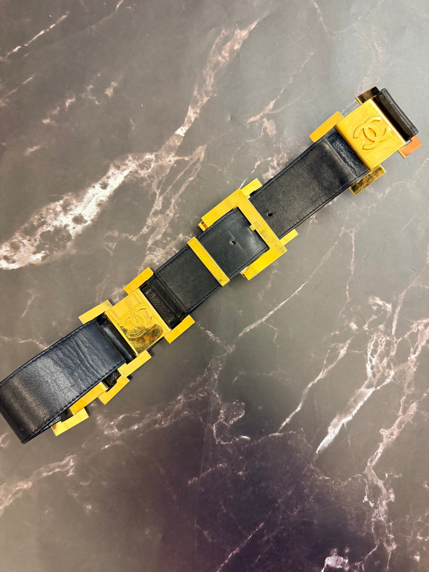 Vintage Chanel Leather Belt with gold CC Vintage 85 Belt