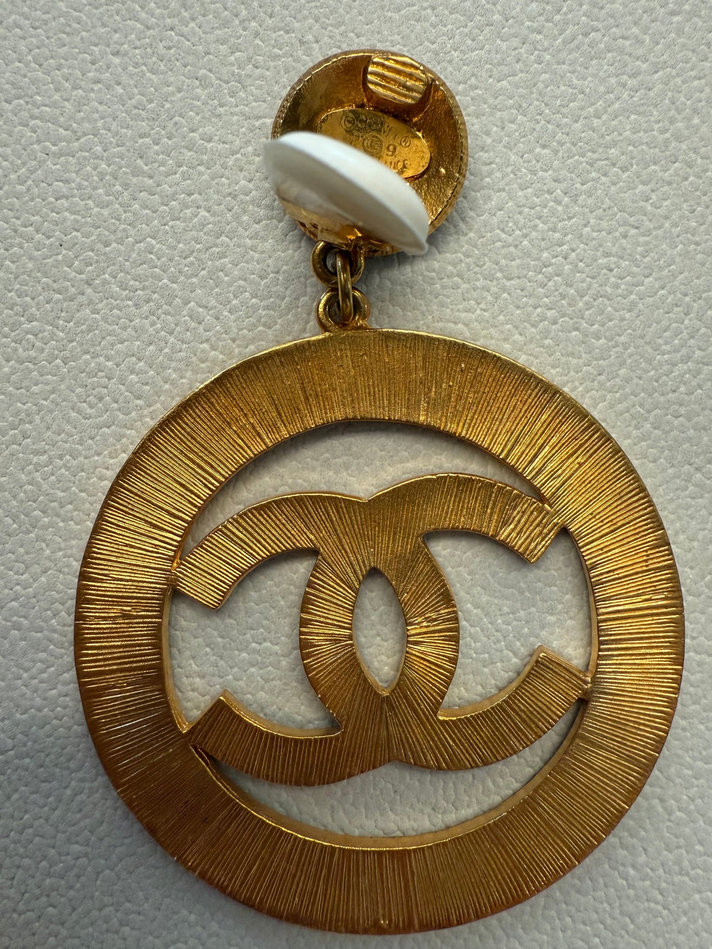 Chanel Vintage Collection 29 Sunburst Jumbo Clip On Earrings