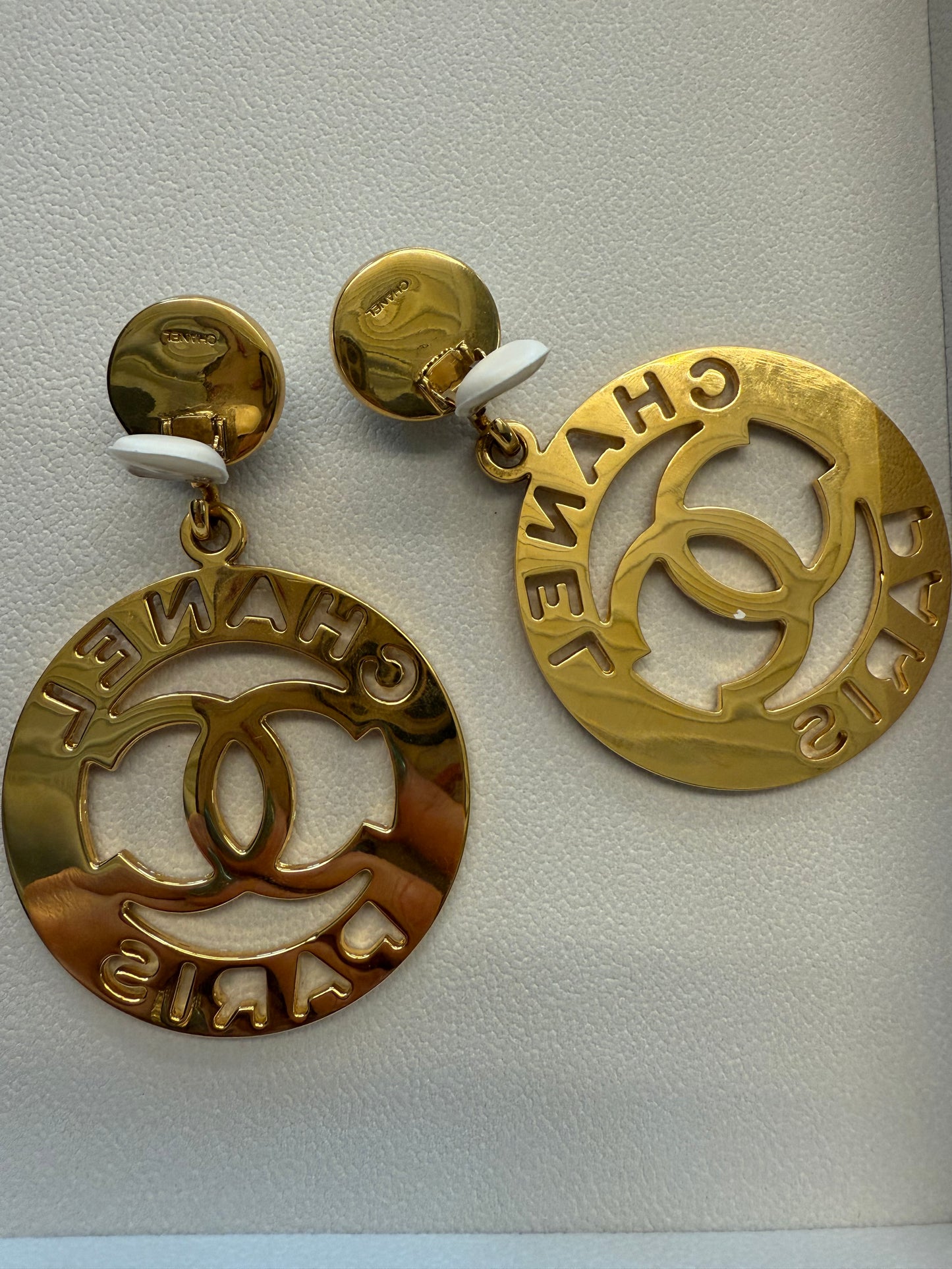 Chanel Hoop "CHANEL PARIS" with Gripoax Pearl Clip On Earrings