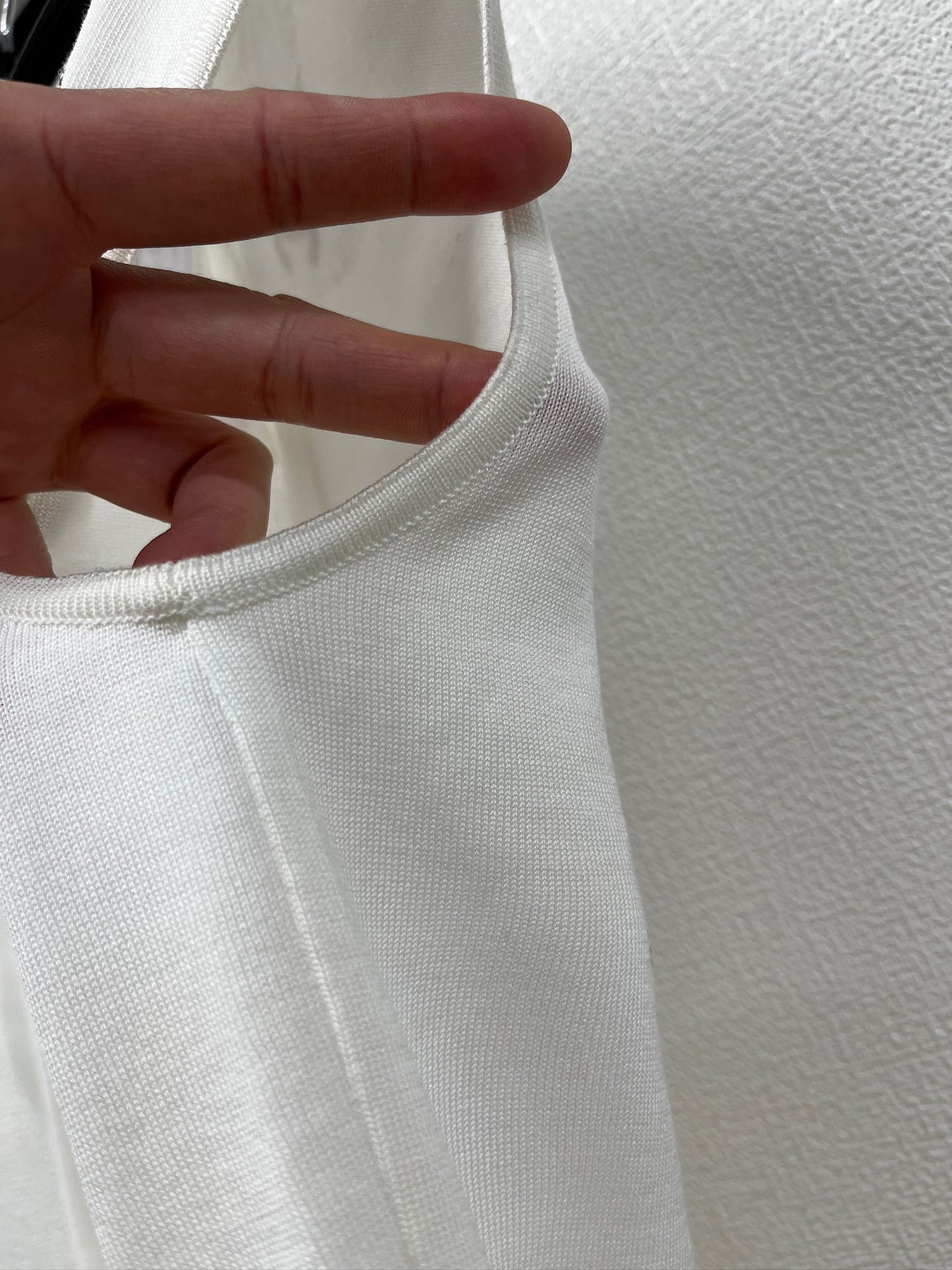 Chanel White CC logo tank top 00S Fr 38
